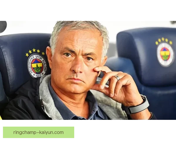 穆里尼奥更衣室掌控状态回暖，球队凝聚力持续提升