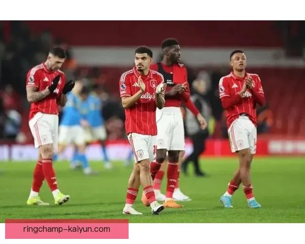 诺丁汉主帅风格逐渐显露，球队战术愈加成熟与稳定