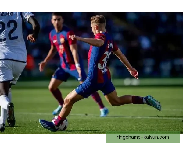 费尔明迎来首发机会，状态回暖备受关注